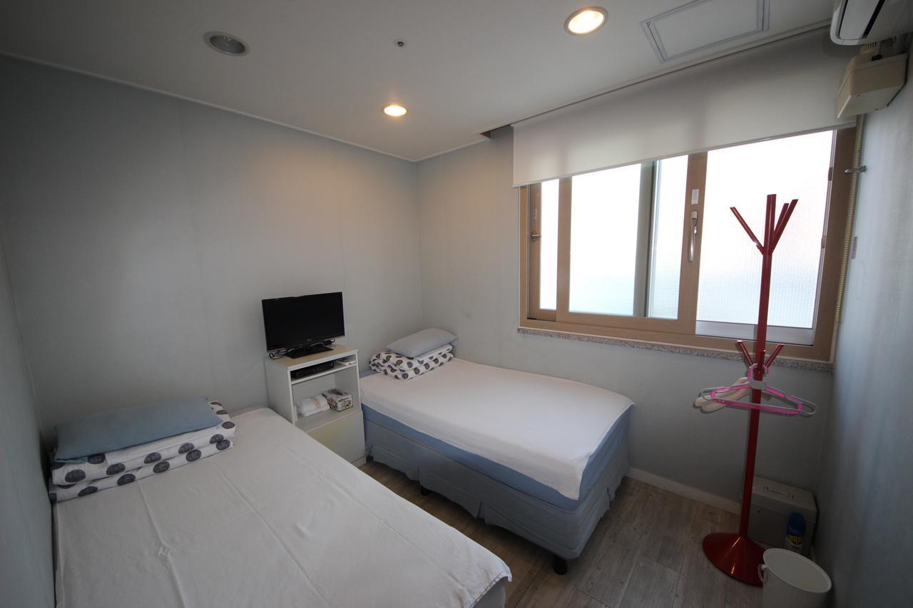 Hostel The New Day Busan Dış mekan fotoğraf